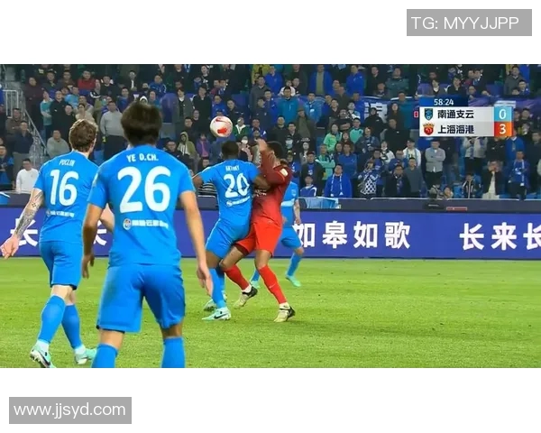 国安与上港激战正酣当前比分揭晓引发球迷热议